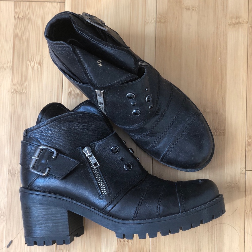 Fall boots